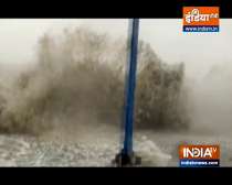 Yaas Cyclone: Rain and gusty winds hit Odisha