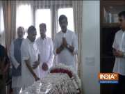 Ravi Kishan, Hema Malini, Baba Ramdev, others reach Sushma Swaraj's residence