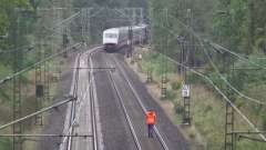 Storm prompts railway to suspend service in northern Germany