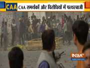 Stone pelting begins between pro and anti-Citizenship Amendment Act protesters in Delhi's Jafrabad