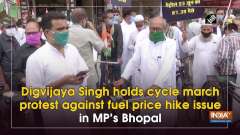 Digvijaya Singh holds cycle march protest against fuel price hike issue in MP's Bhopal