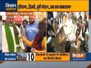 Farmers perform 'havan' at Ghazipur border, Unions to hold meeting over center's letter at 2pm