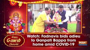 Watch: Fadnavis bids adieu to Ganpati Bappa from home amid COVID-19