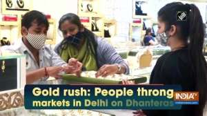 Gold rush: People throng markets in Delhi on Dhanteras